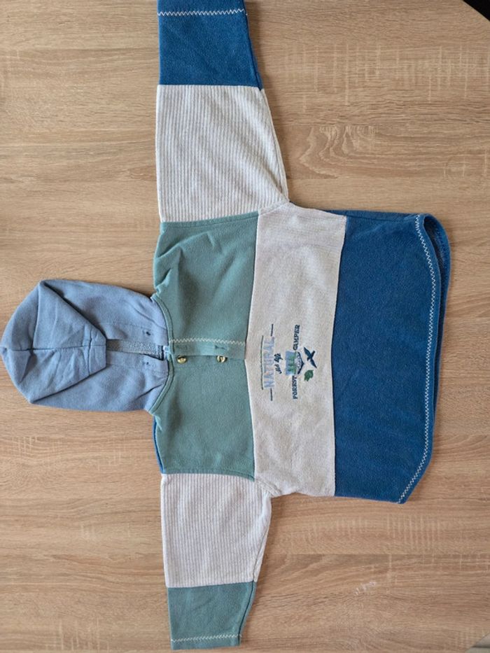 Pull a capuche 5 ans "Babys'Line" - photo numéro 3