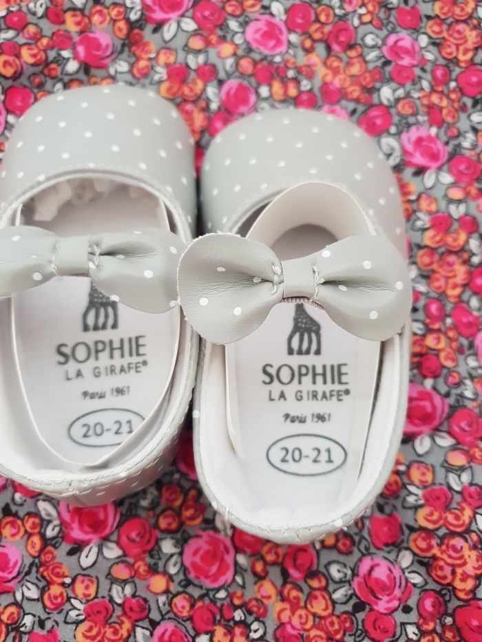 Chaussures Sophie la girafe NEUVES - photo numéro 7
