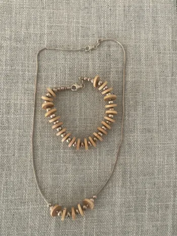 Parure argent et bois