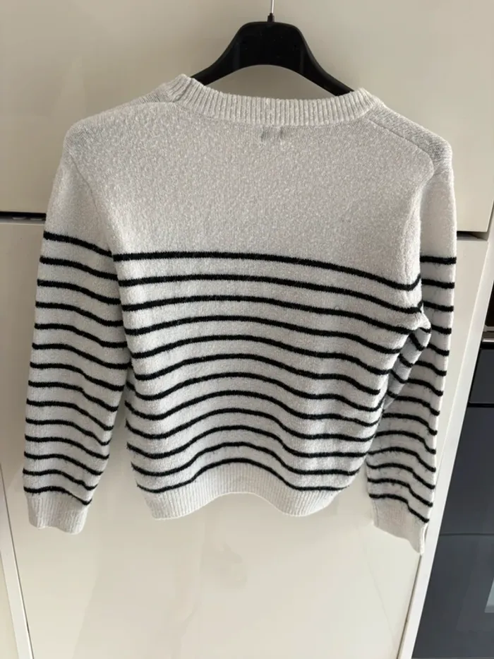 Pull 10 fille - photo numéro 3