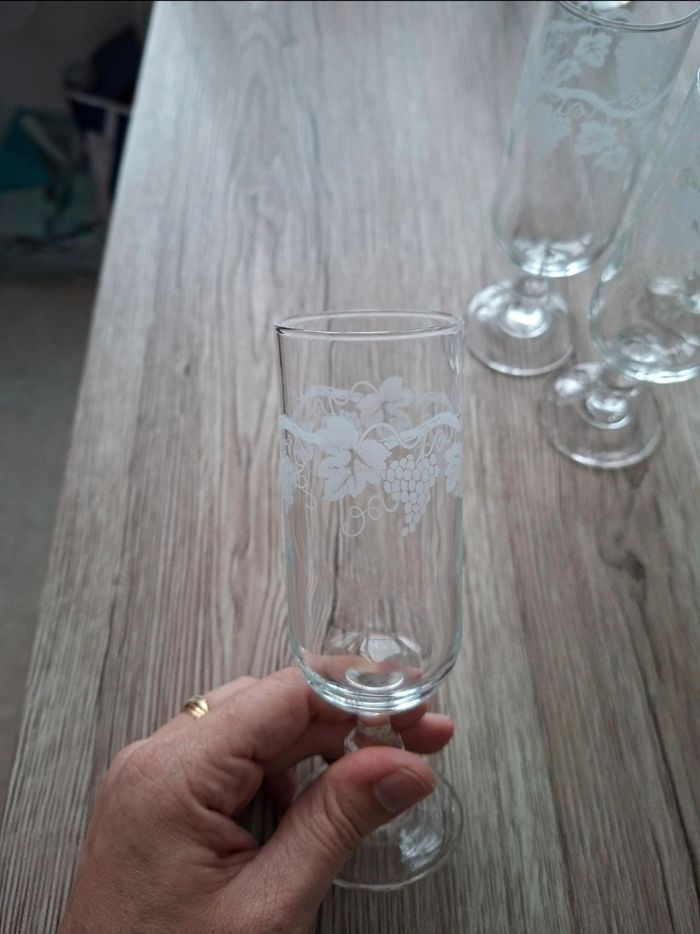 Lot verres à pieds x6 - photo numéro 2