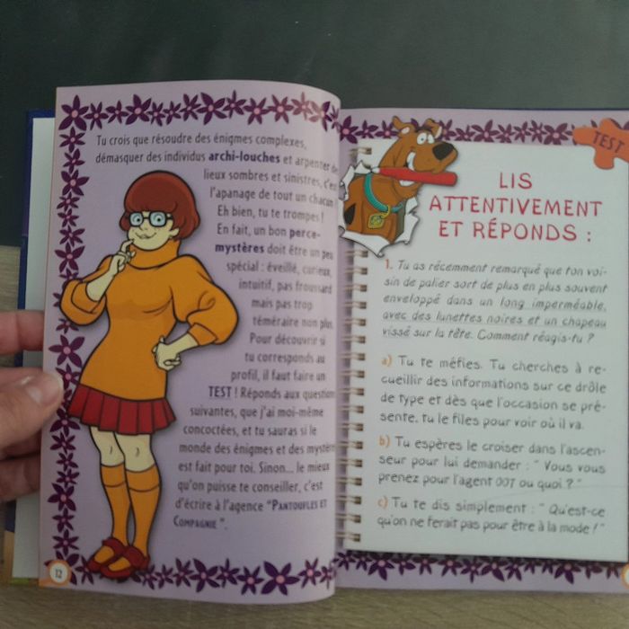 Scooby-Doo ! Le manuel du parfait détective - Panini books - photo numéro 3
