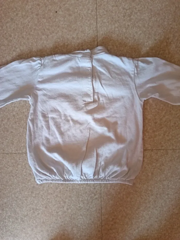 Pull 6 mois - photo numéro 2