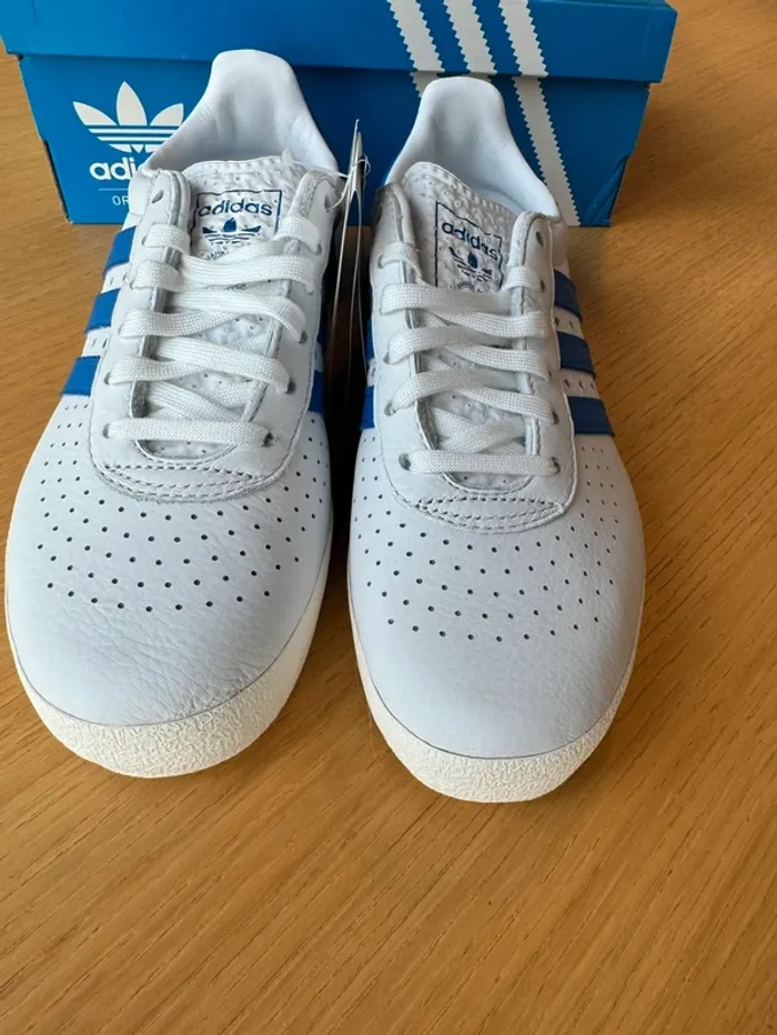 Baskets Adidas 350 CQ2772 Footwear white blue off white taille 37 1/3 neuf - photo numéro 4
