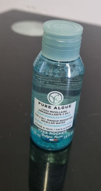 eau micellaire Démaquillante 2 en 1 pure algue yves rocher 50ml
