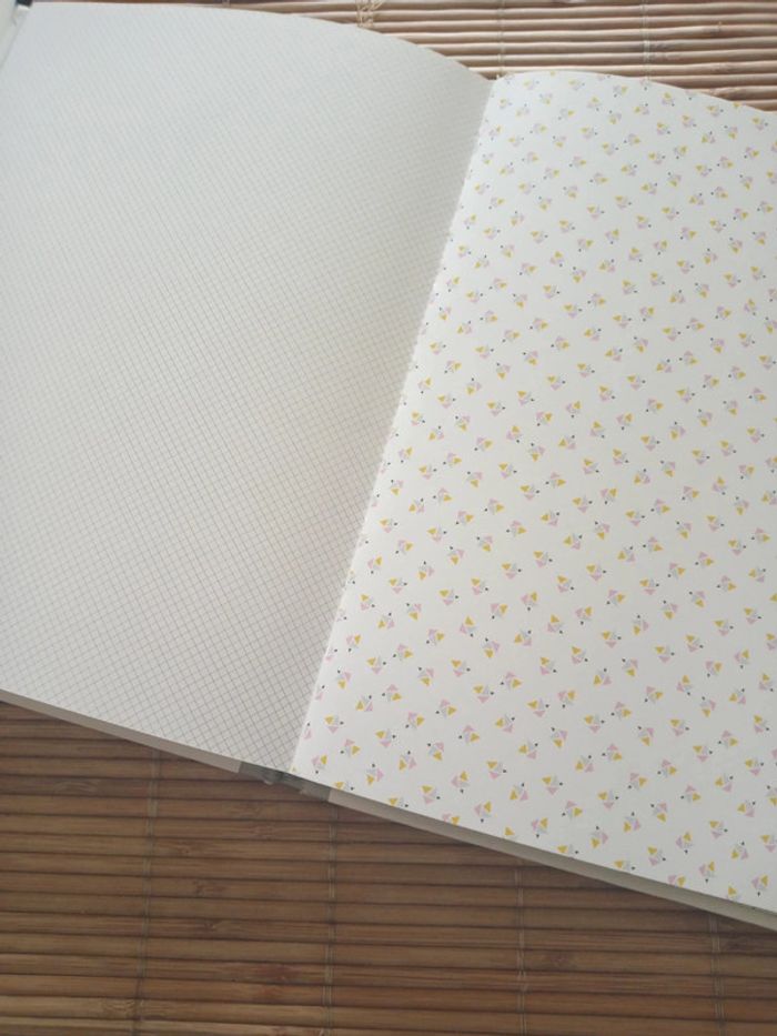 Livre Hachette cartes et faire part de naissance - photo numéro 9