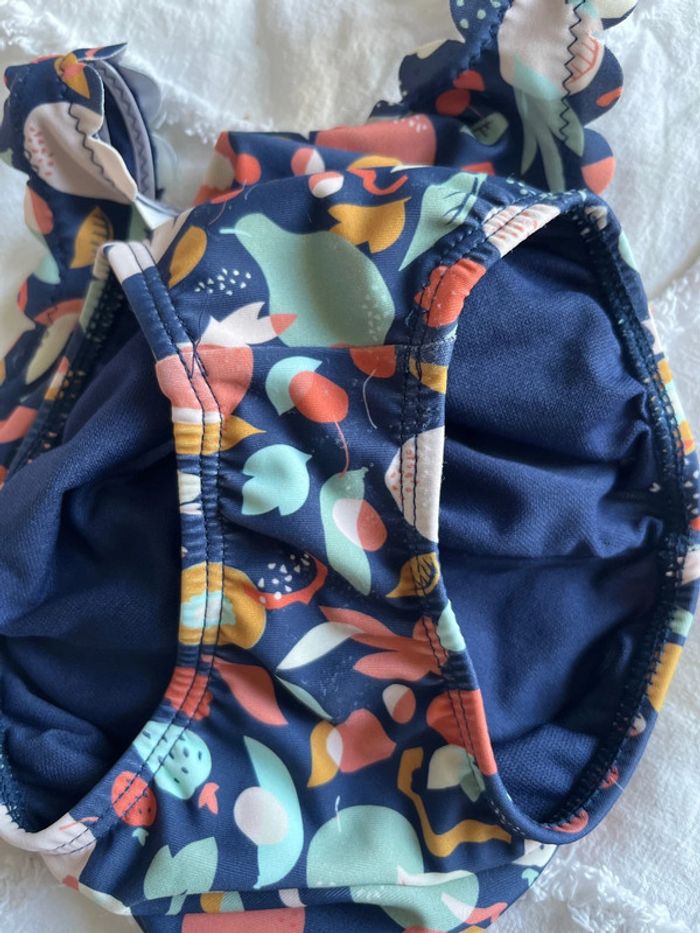 Maillot de bain 18m - photo numéro 4
