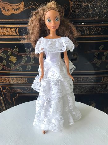 Métisse type Barbie  Mariée Vintage