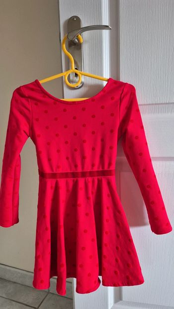 Robe rouge Okaidi 4ans