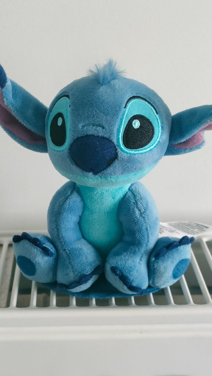 Peluche d'épaule Stitch Disneyland
