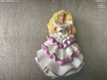 Rare Vintage 1993 figurine Barbie mc do