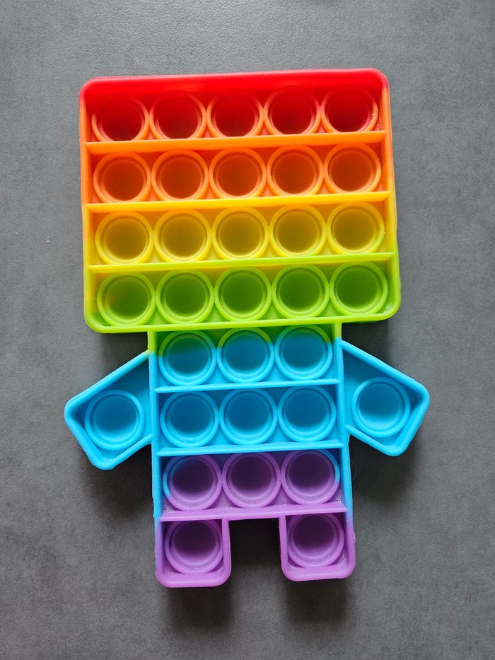 Lot de 4 Pop it, jouets sensoriels anti stress à bulles, Vraiment comme Neufs, très très propres - photo numéro 5