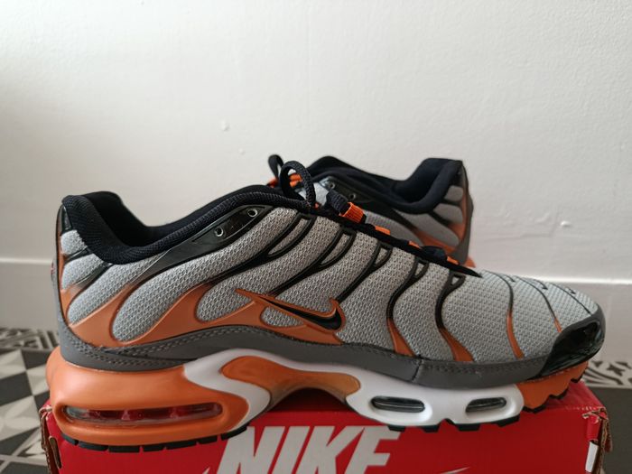 TN gris/orange - photo numéro 4