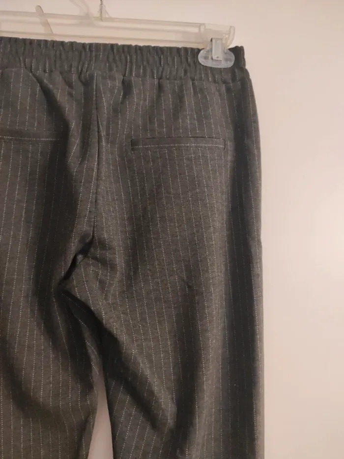 Pantalon fille droit Kiabi 12ans - photo numéro 4