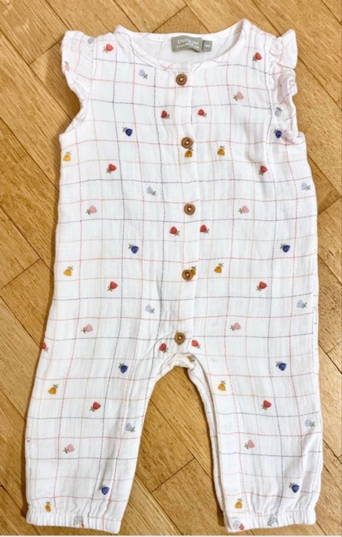 Combinaison Bout’chou fleurs – 6 mois – État neuf 🌷 - photo numéro 2