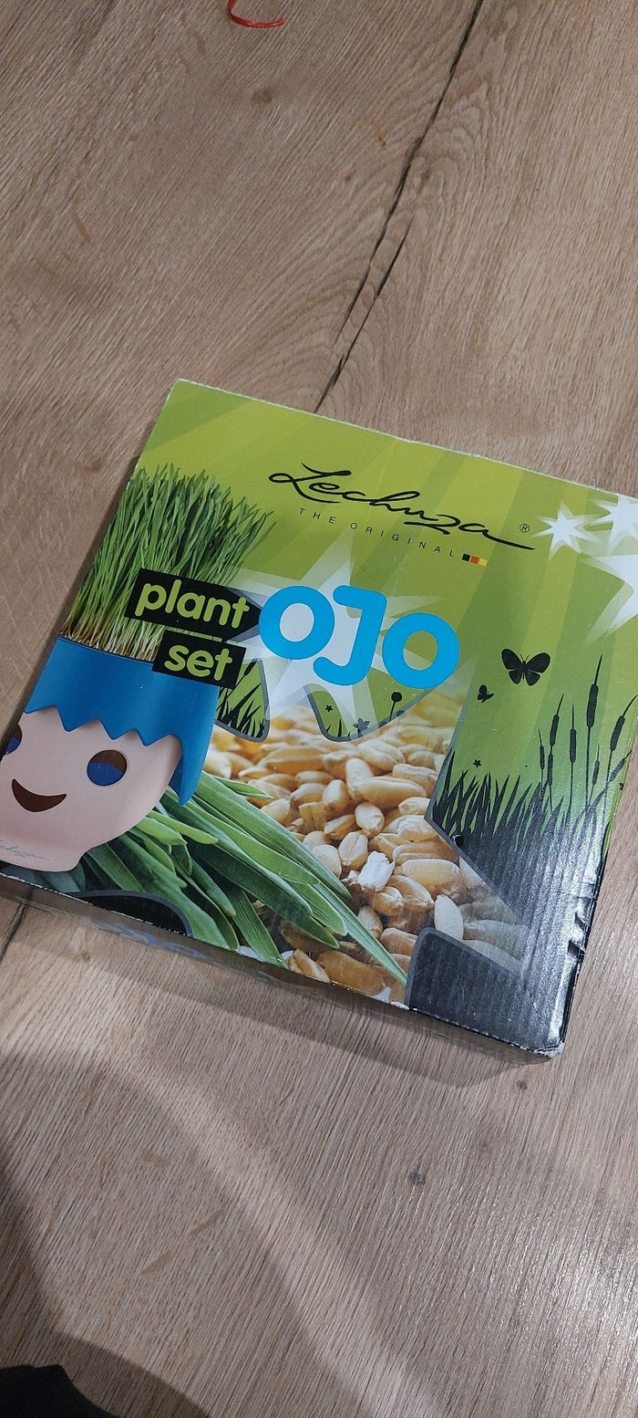 Ojo plant set