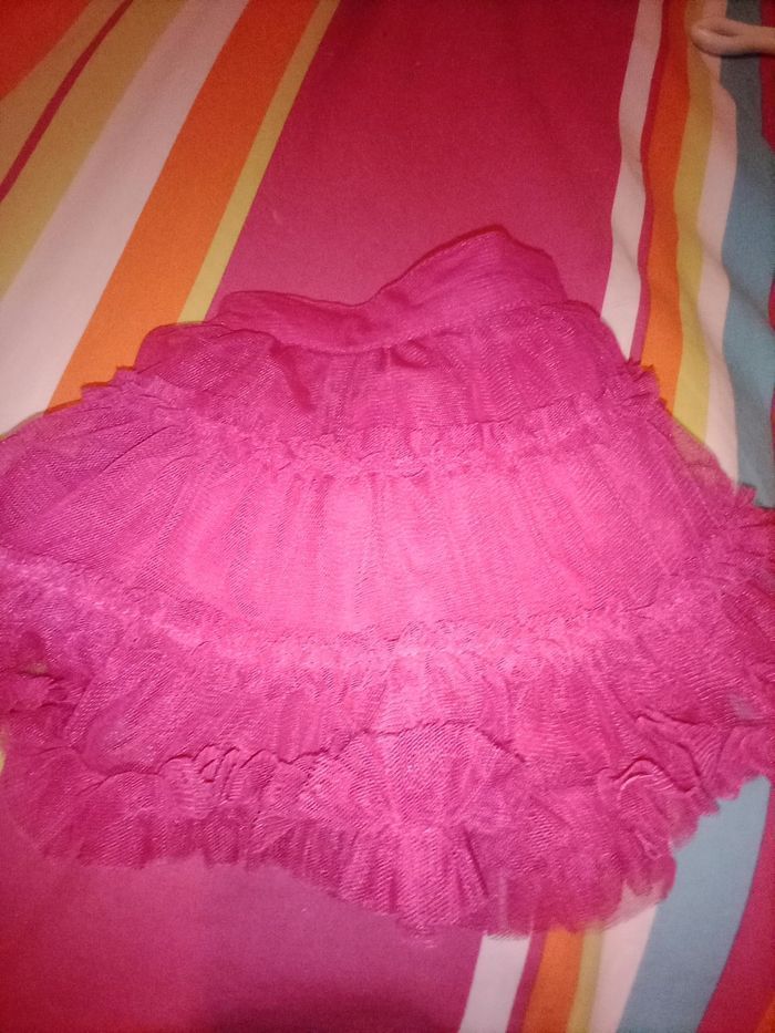 Jupe short 3 mois - photo numéro 6