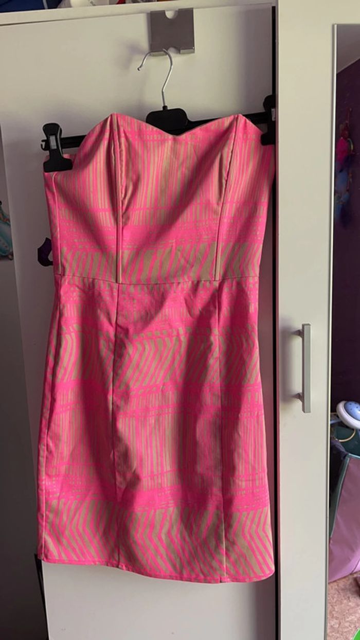 Jolie robe bustier taille 34 - photo numéro 2