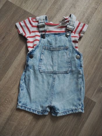 Ensemble tee shirt et salopette short