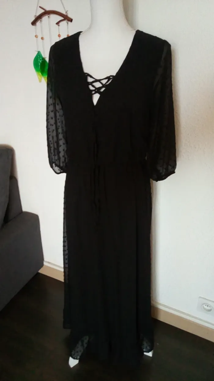 Magnifique robe longue - photo numéro 3