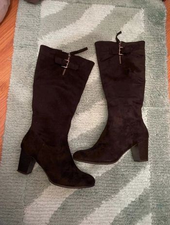 Bottes hautes a talons haut taille 40 parfait état