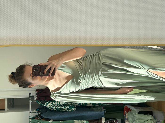 Robe longue avec drapée - photo numéro 2