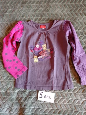 T-shirt violet Marèse 5 ans.