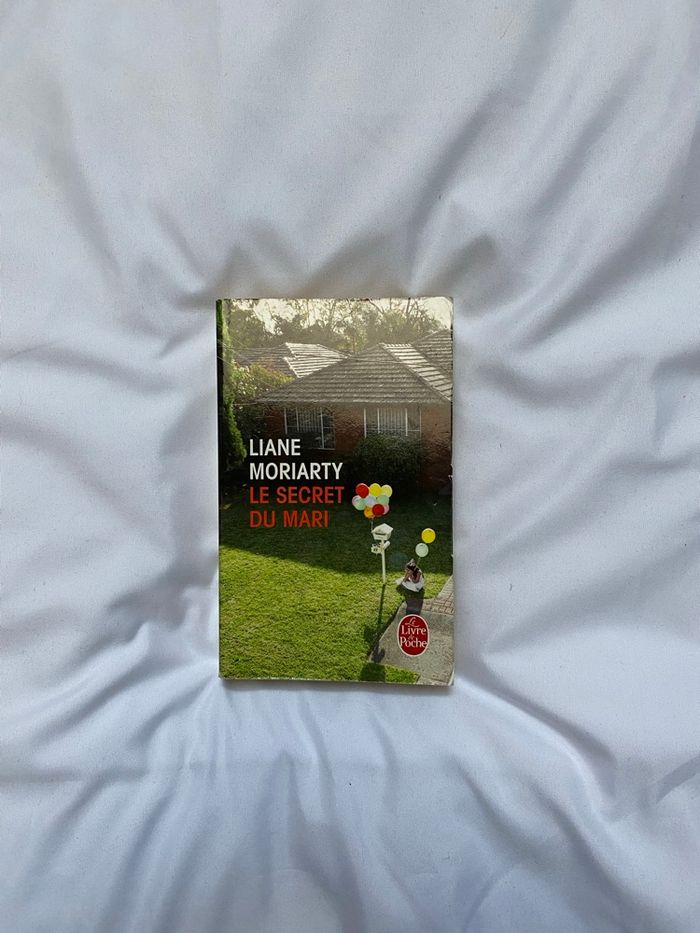 Livre « Le secret du mari » de Liane Moriarty - Roman - Format poche - photo numéro 1