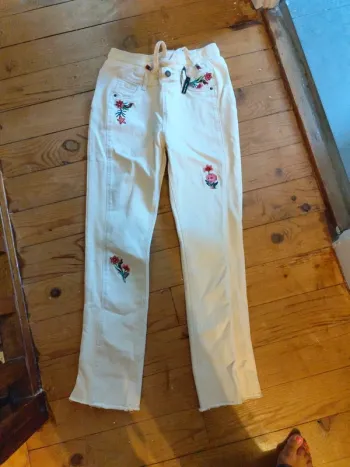 Jean crème Desigual style jogging taille élastique XS