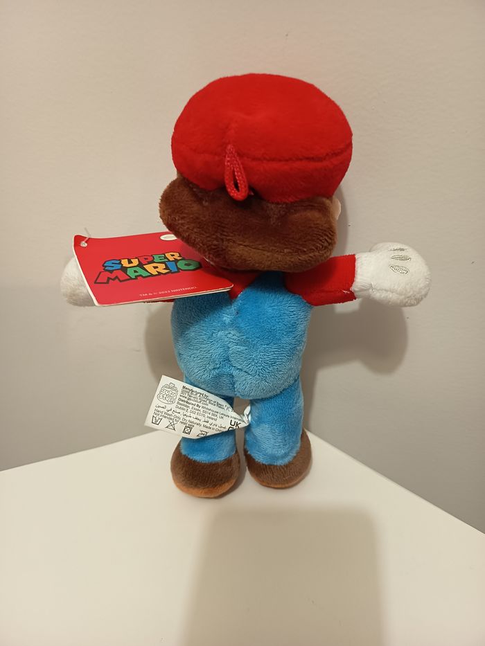 Peluche Super Mario neuve - photo numéro 4