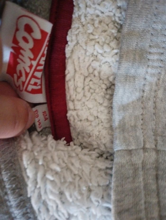 Gilet zippé garçon à capuche Marvel taille 10 ans - photo numéro 5