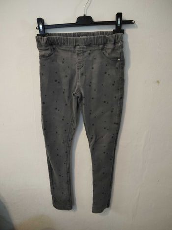 Pantalon motif étoiles