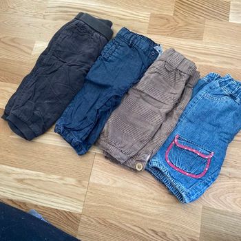 Lot pantalon 9 mois