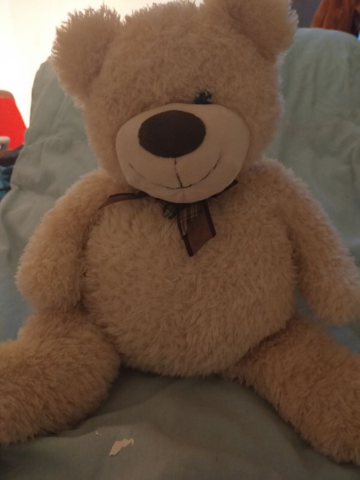 Ours en peluche beige