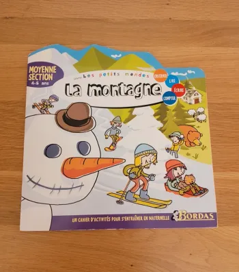 Livre d'activité pour enfants : "La montagne" - Comme neuf