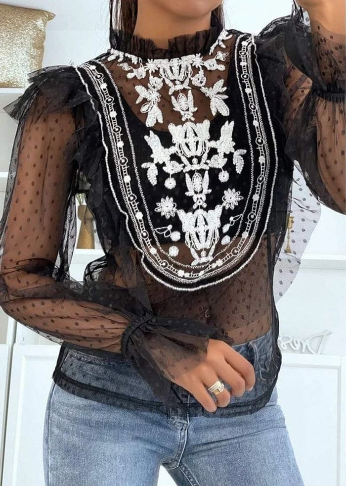 Blouse dentelle