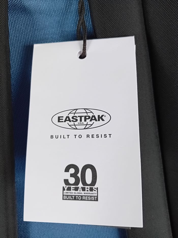 Sac à dos Eastpak neuf - photo numéro 6