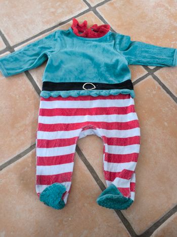 Pyjama lutin de Noël 