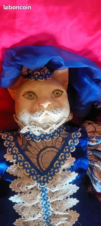 Magnifique marionnette de chat de Venise