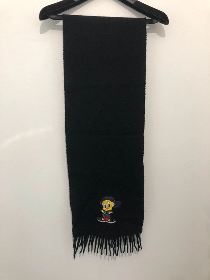 Écharpe noire 100% laine Emmanuel Schvili toute douce