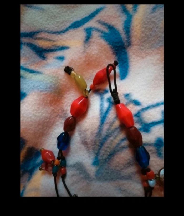 Collier en pierre multicolores - photo numéro 3