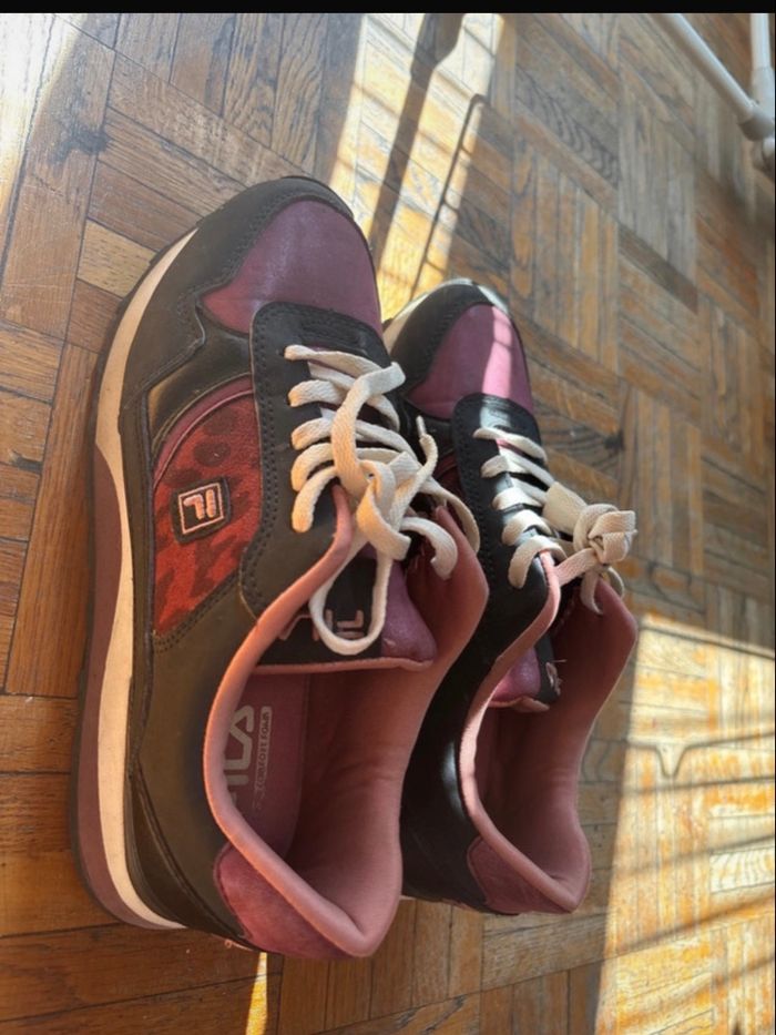 Vend basket fila taille 39 - photo numéro 2