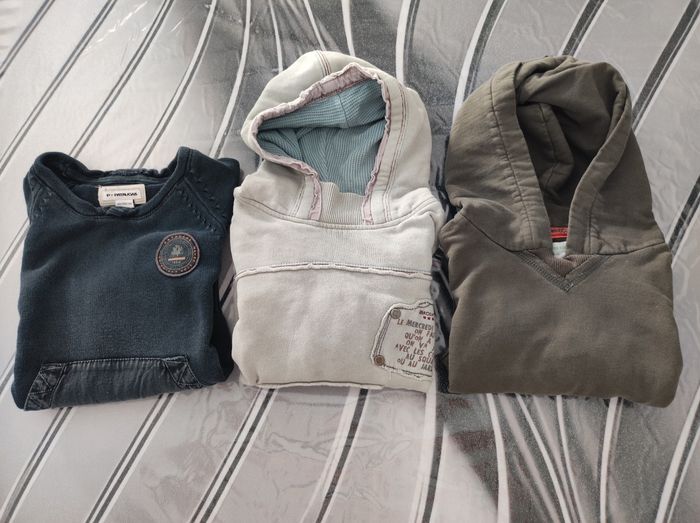 Lot trois pulls garçon
