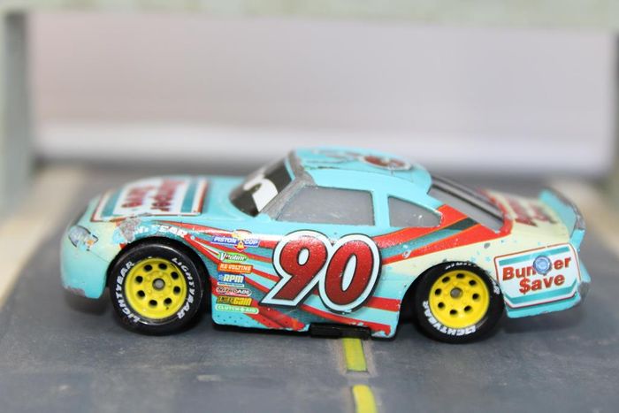 Disney pixar cars Ponchy Wipeout - photo numéro 2