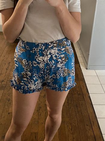 Short fleuri Boohoo