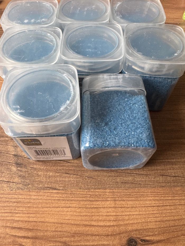 Lot de 8 pots de sable turquoise neuf