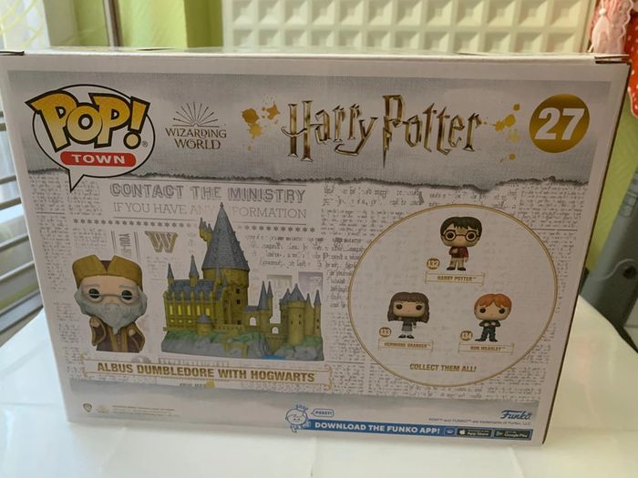 funko pop "town" 27 albus dumbledore avec poudlard / albus dumbledore with hogwarts - photo numéro 3