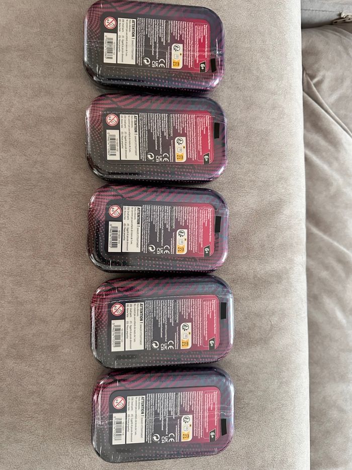 Lot de 5 tins Pokémon - photo numéro 2