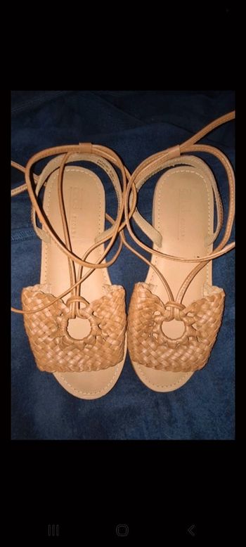 Sandales plates Asos taille 5