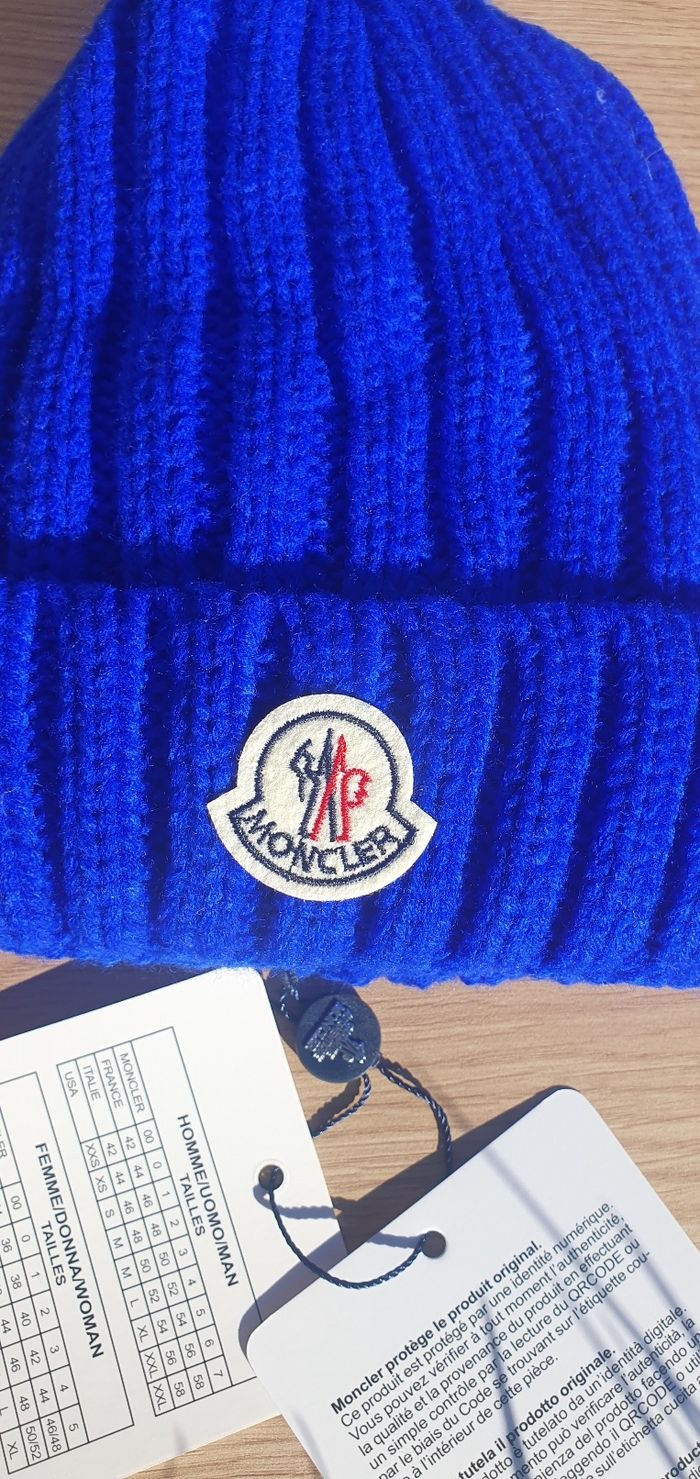 Bonnet moncler - photo numéro 2